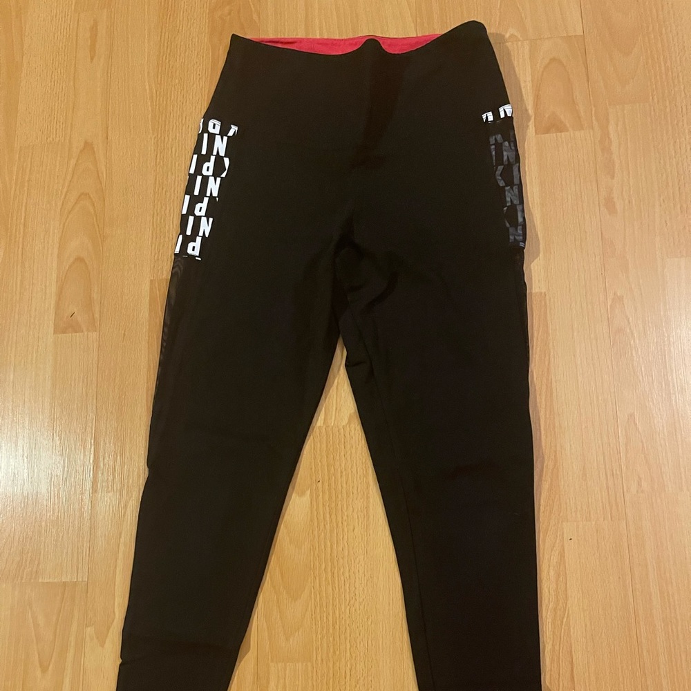 VS Pink Leggings M
